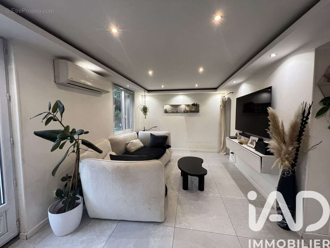 Photo 4 - Maison à NANTEUIL-LES-MEAUX