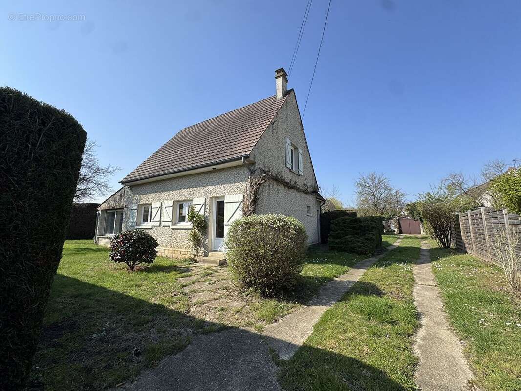 Maison à SENLIS