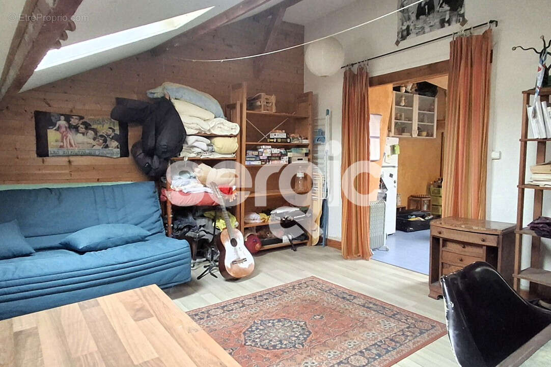 Appartement à IVRY-SUR-SEINE