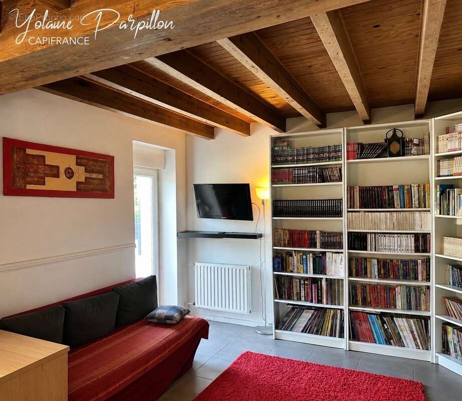Longère offrant 4/5 chambres - MONTAIGU VENDEE (85) - photo 5