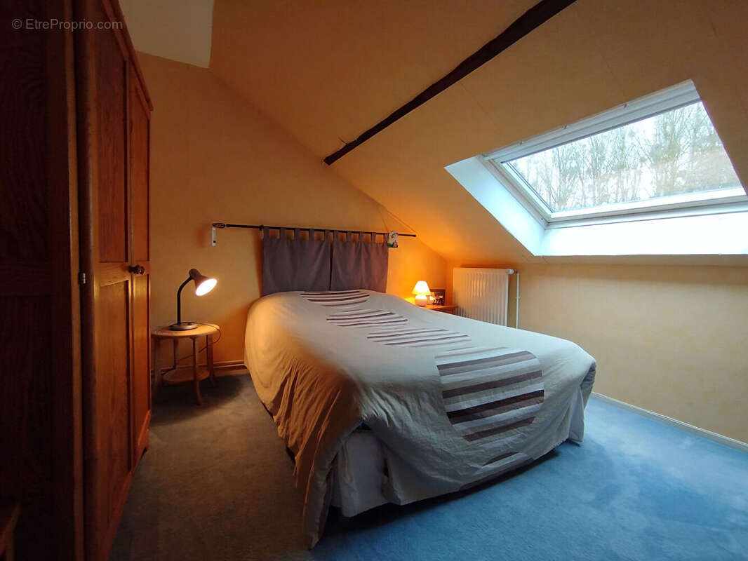 Maison à ASSIS-SUR-SERRE