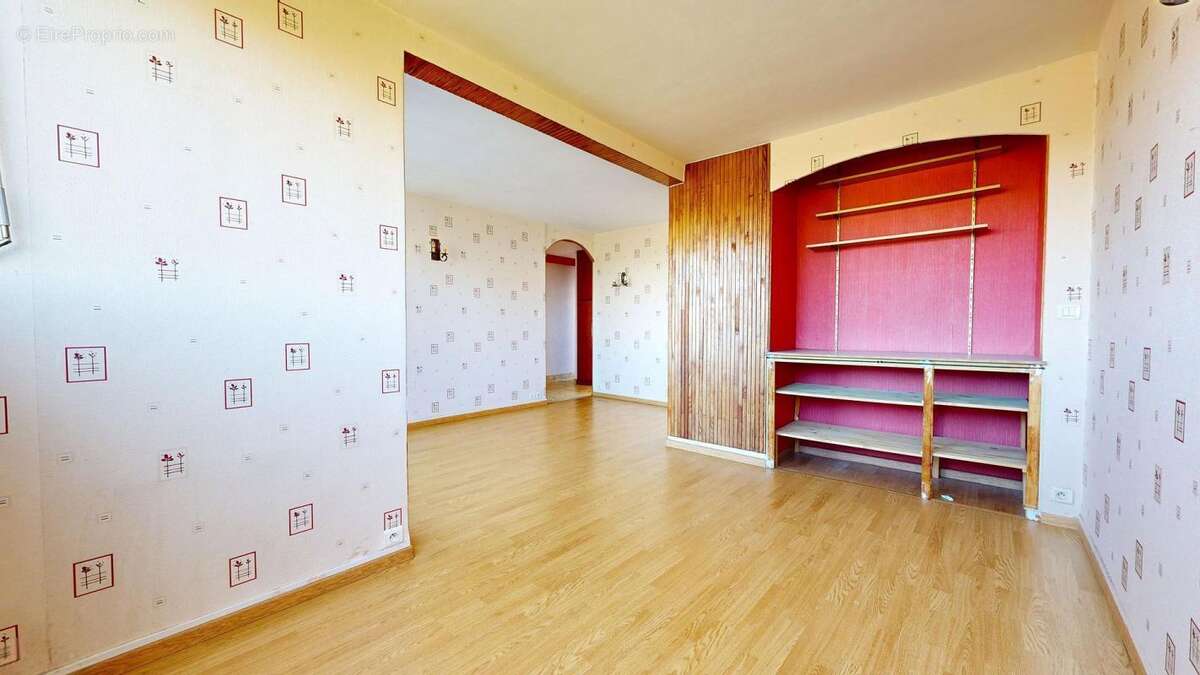Appartement à SAVIGNY-SUR-ORGE