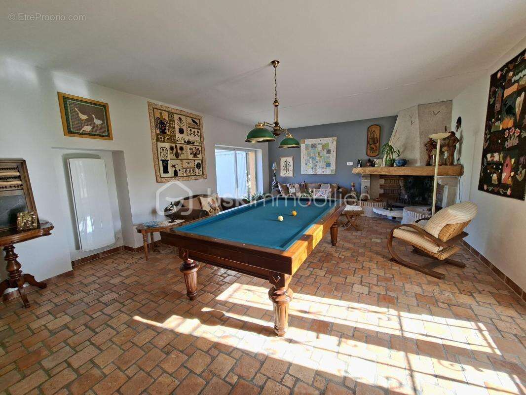 Maison à SAINT-BENOIT-SUR-LOIRE