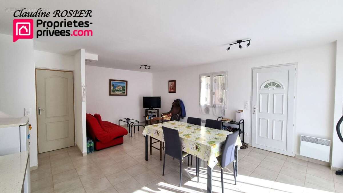 Maison à FORCALQUEIRET