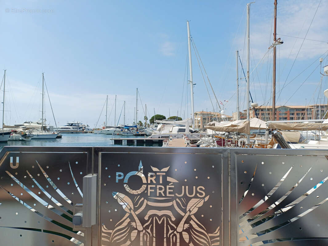 Appartement à FREJUS