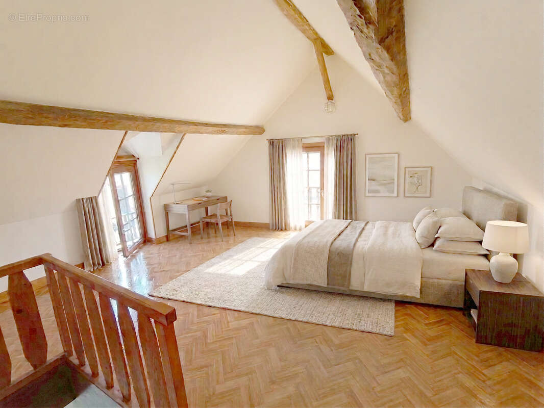 Maison à ETREPAGNY