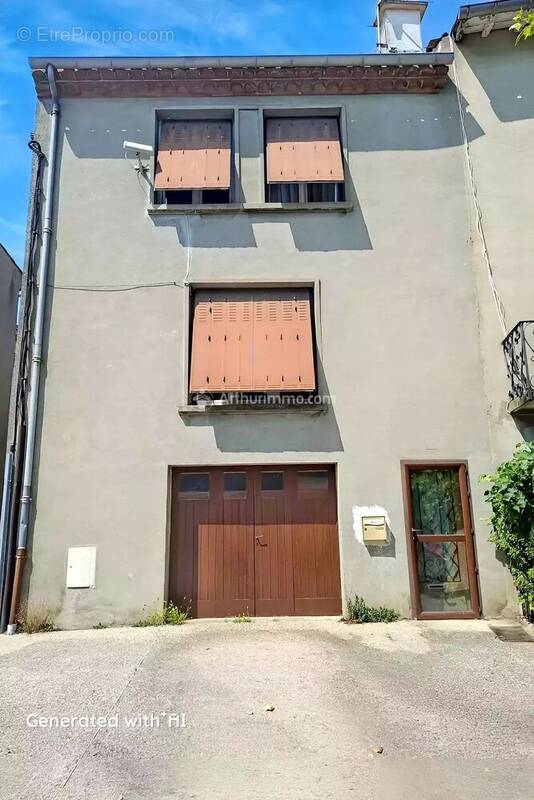 Maison à SAINT-AMANS-SOULT