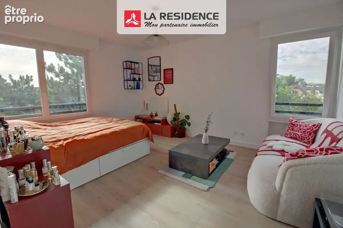 Appartement 1 pièce 31 m² à vendre à Conflans-Sainte-Honorine (78700) - photo 2