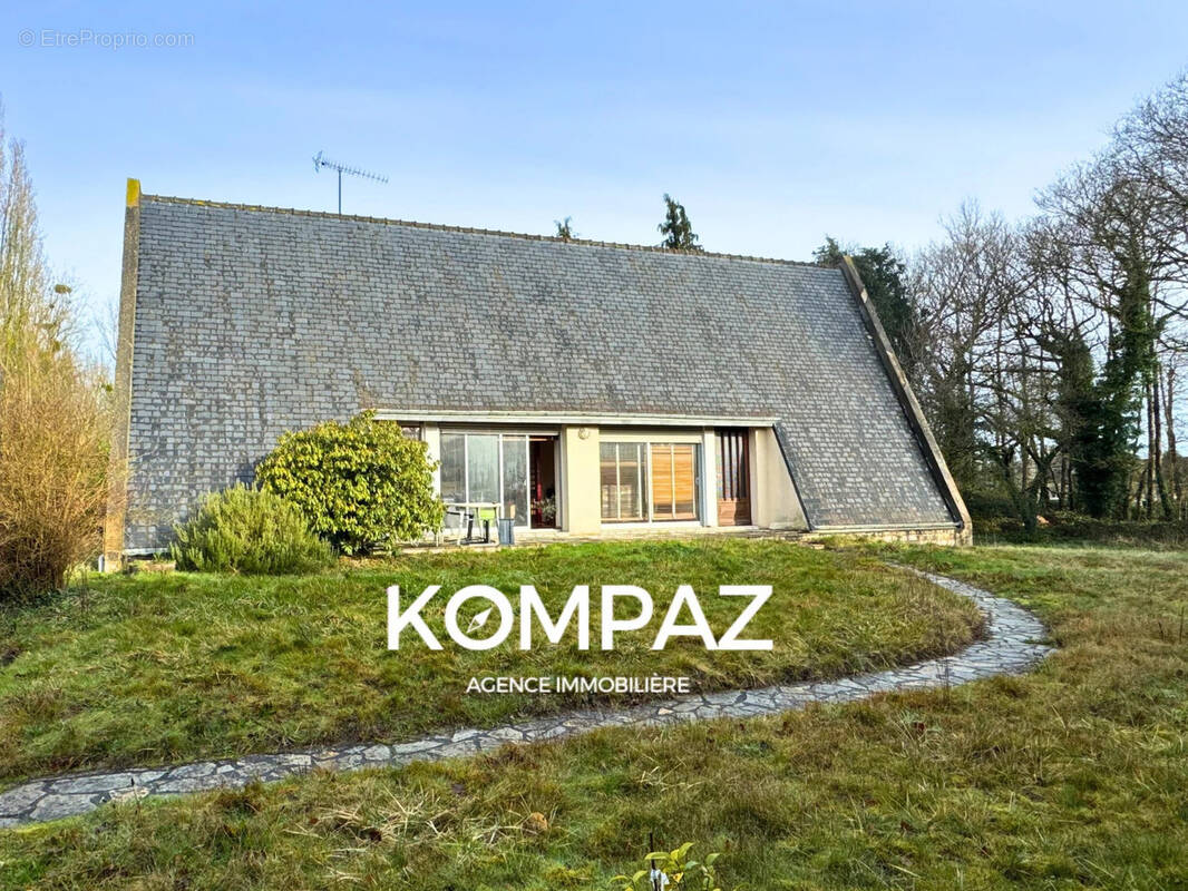 Maison à PLENEE-JUGON