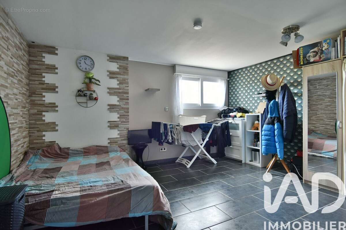 Maison 99 m² à Clarbec  - photo 7