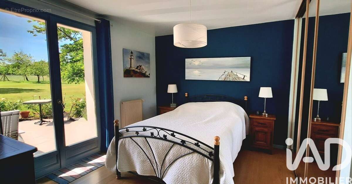 Maison 155 m² à Venables  - photo 4