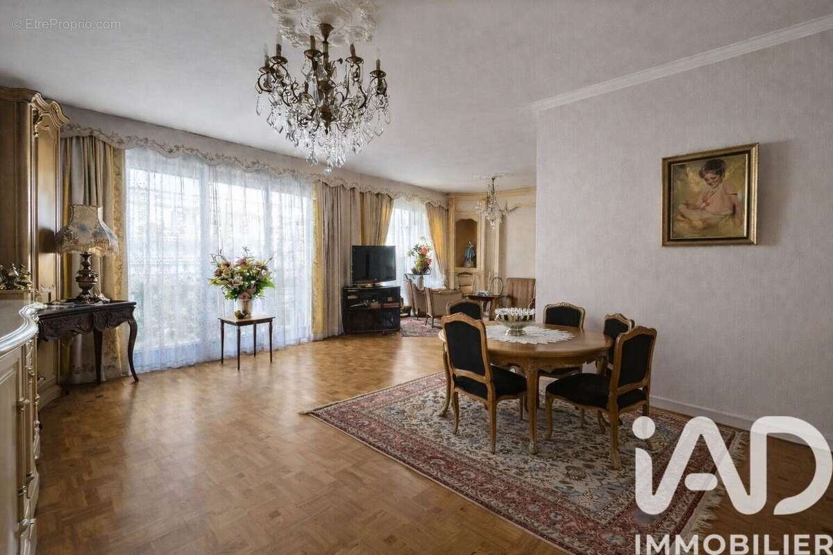 Photo 8 - Appartement à PARIS-11E