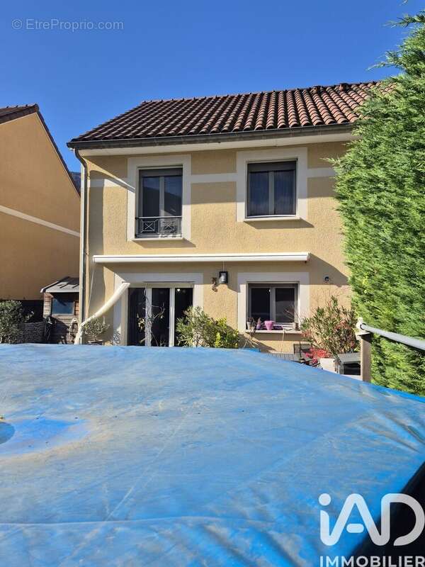 Photo 3 - Maison à VIZILLE