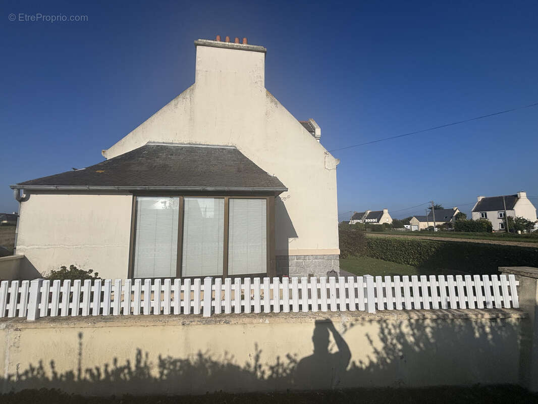 Maison à PLOUGUERNEAU
