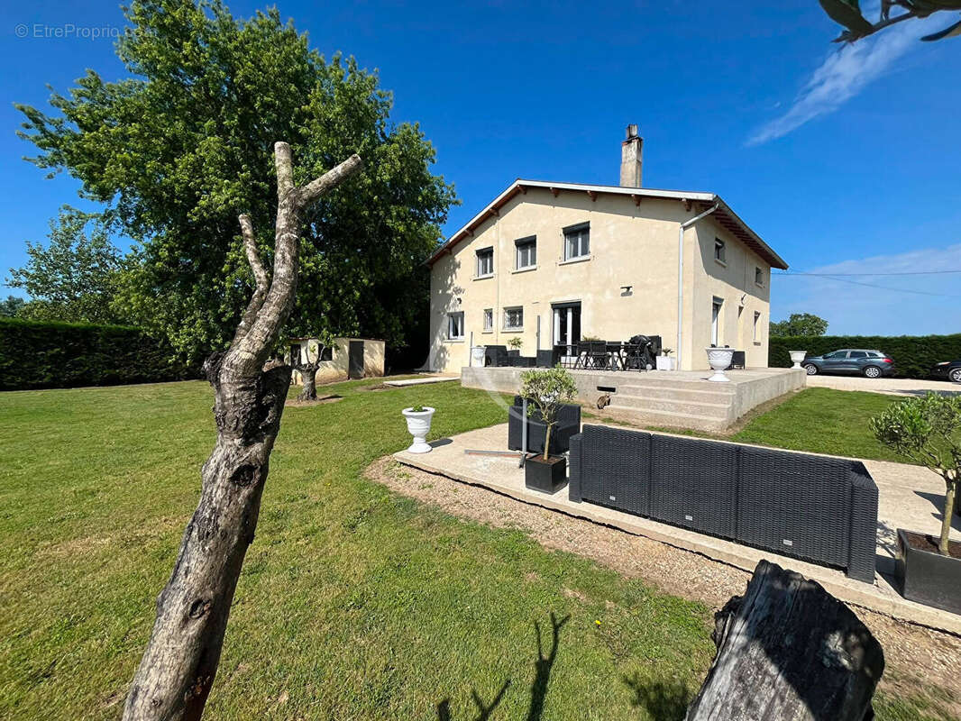 Maison à VILLEMATIER