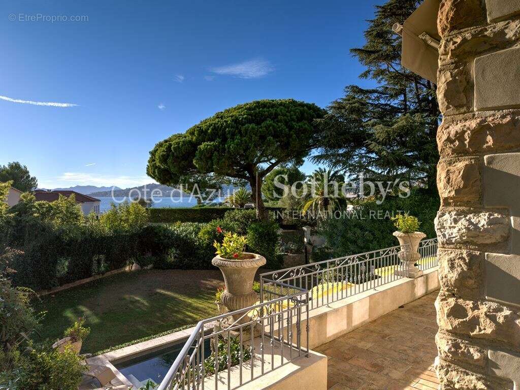 Maison à ANTIBES