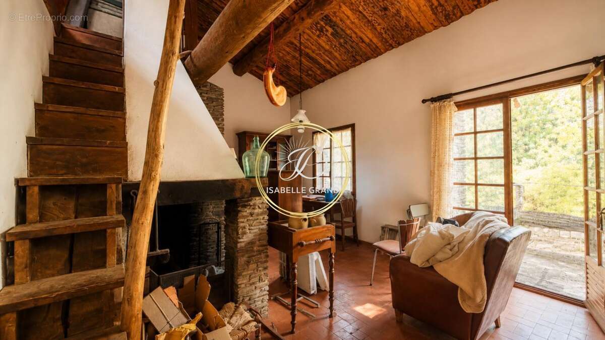 Maison à OLETTE
