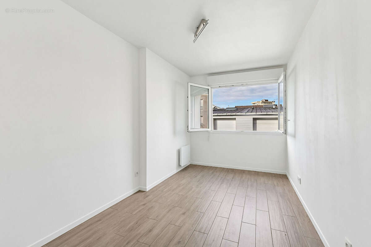 Appartement à ROMAINVILLE