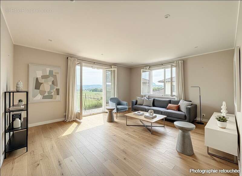 Maison à CRANVES-SALES