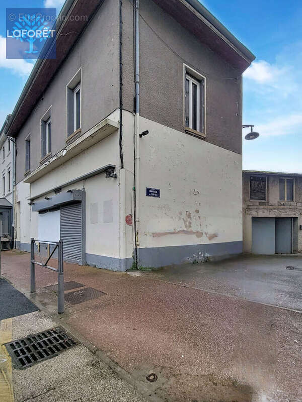 Appartement à VERNAISON