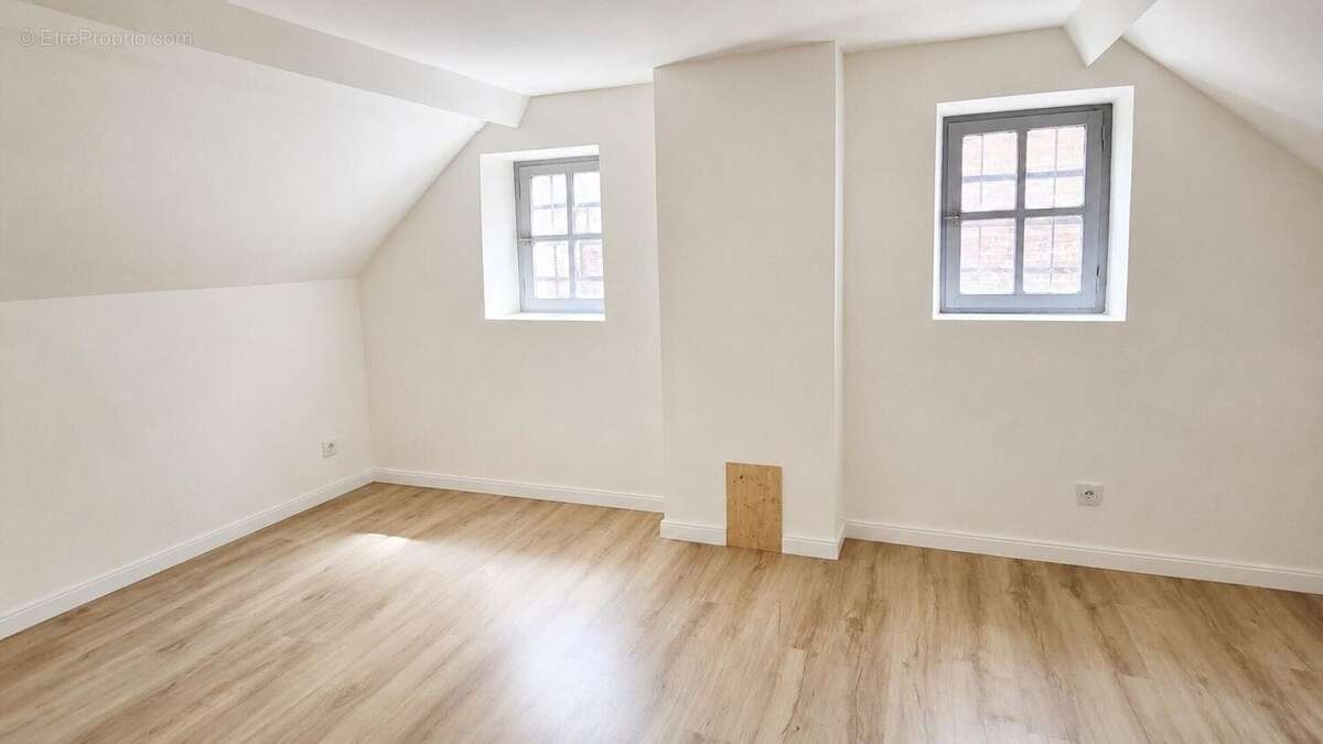 Maison 88 m² à Montigny-En-Gohelle  - photo 2