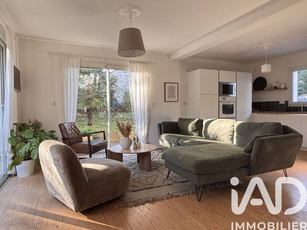 Photo 1 - Maison à LA CHAPELLE-SUR-ERDRE