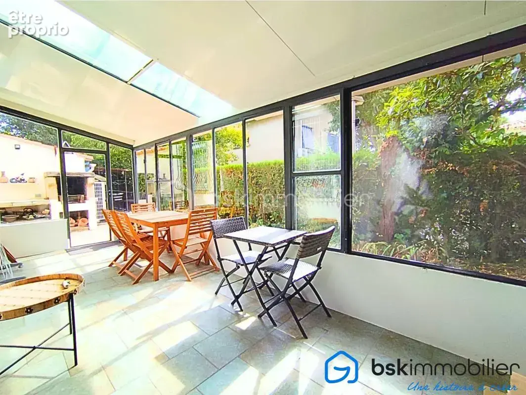 Maison F4 de 115 m²  PRES D'ARENES - photo 9
