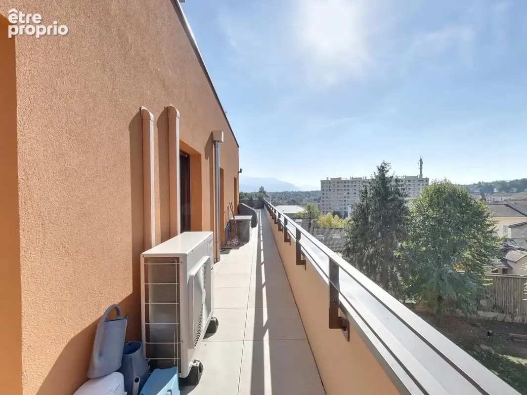 Superbe 4 pièces + cuisine de 113m2 avec 208m2 de terrasse panoramique et poss. 2 garages voiron le karat - photo 16
