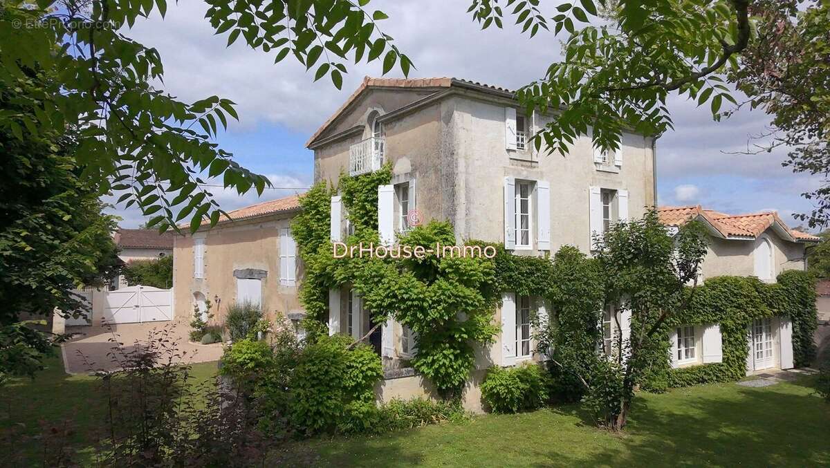 Maison à RIBERAC