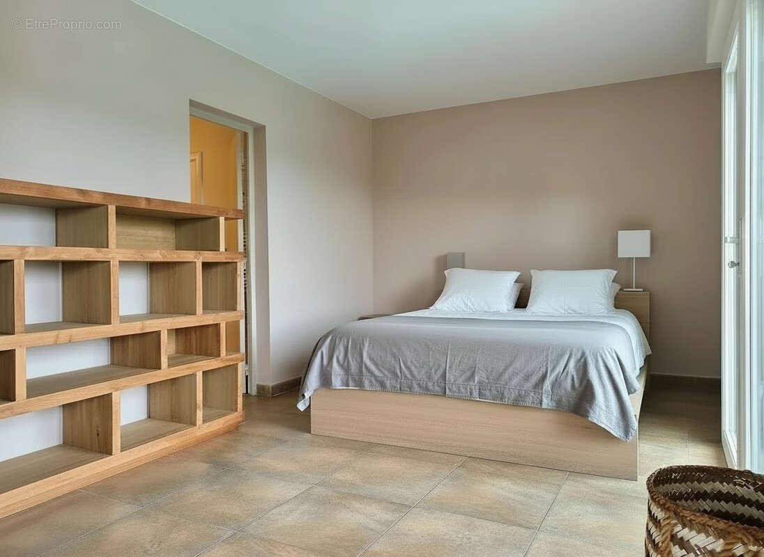 Maison à BORMES-LES-MIMOSAS