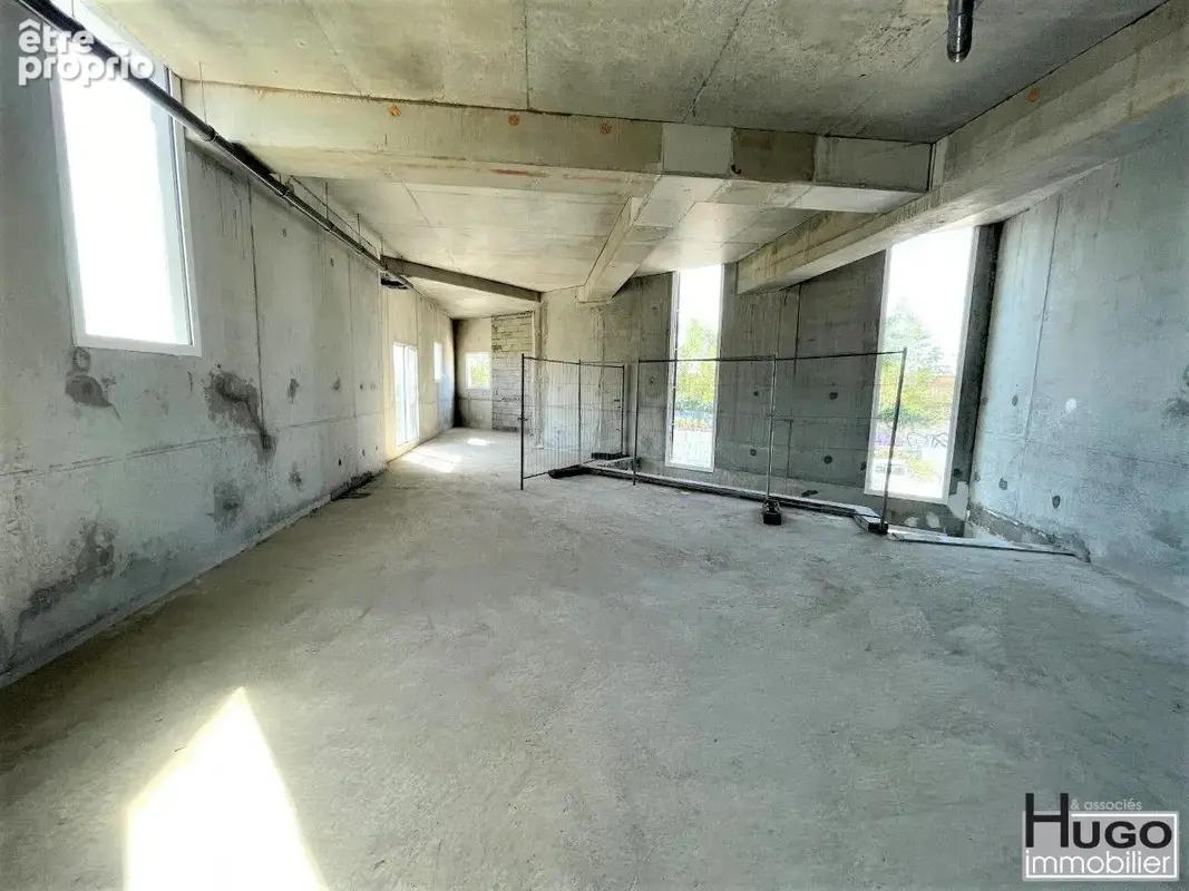 Bordeaux bastide niel- local commercial duplex 208m² libre et brut + 1 parking - photo 7