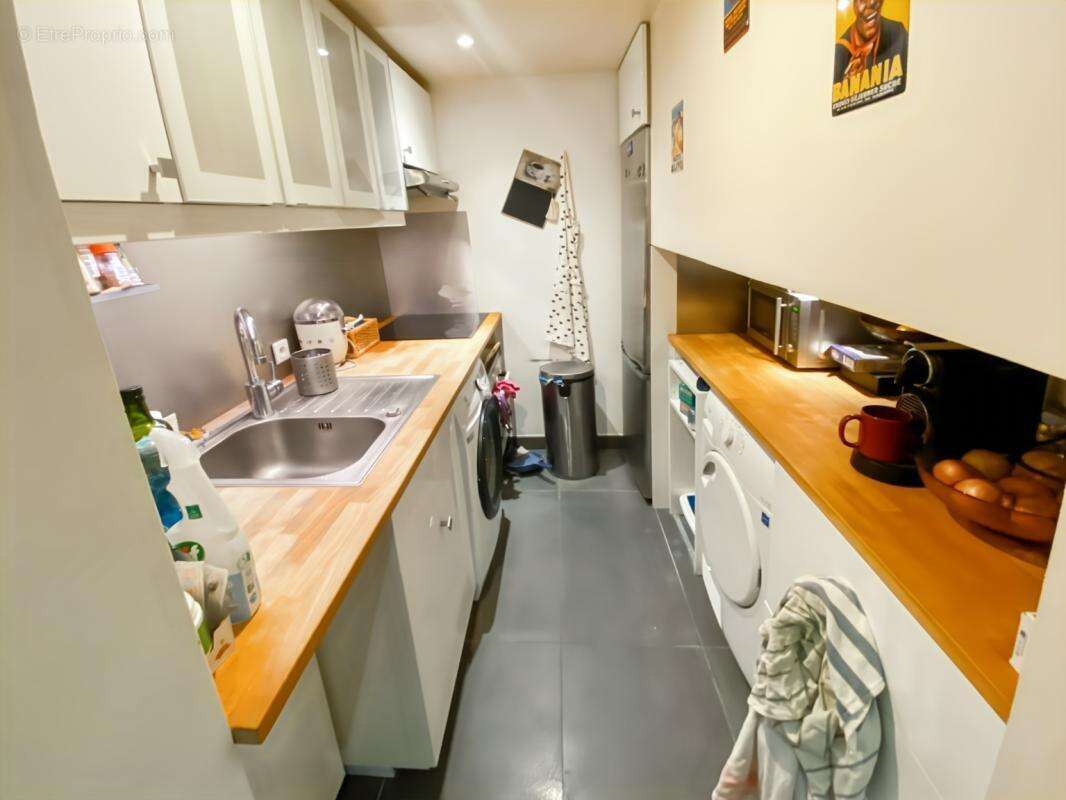 Commerce à PARIS-5E