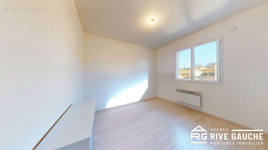 Maison à SALAISE-SUR-SANNE