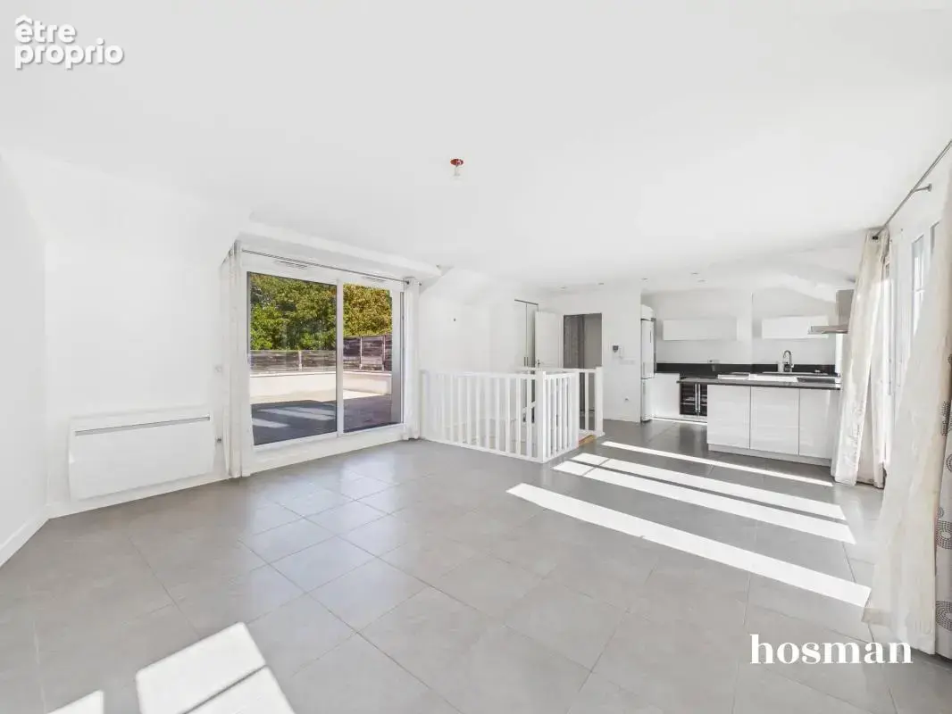 Duplex 4 pièces au dernier étage avec terrasse et balcon - Grande Rue, Sèvres - photo 2