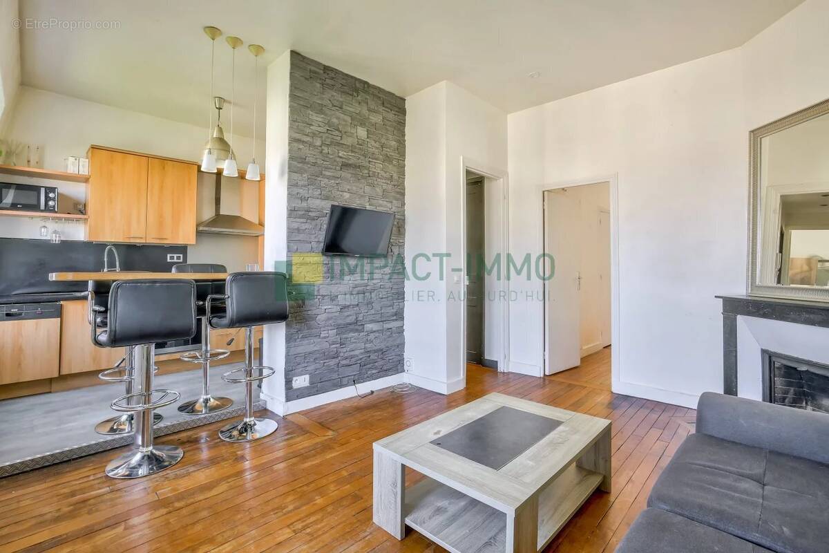 Appartement à CLICHY