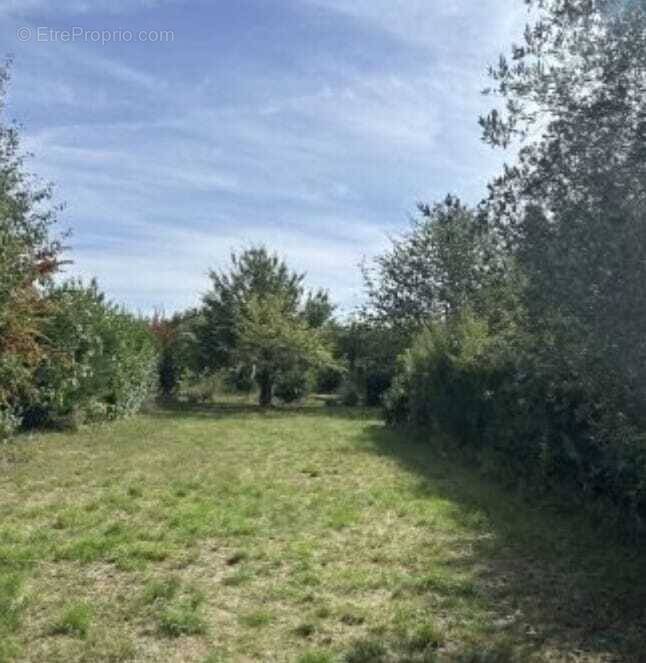 Terrain à POITIERS