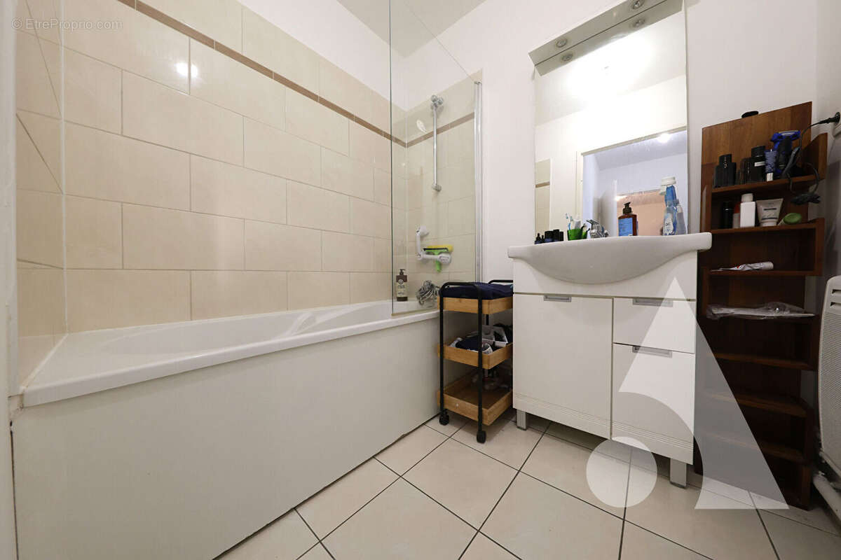 Appartement à CORBEIL-ESSONNES