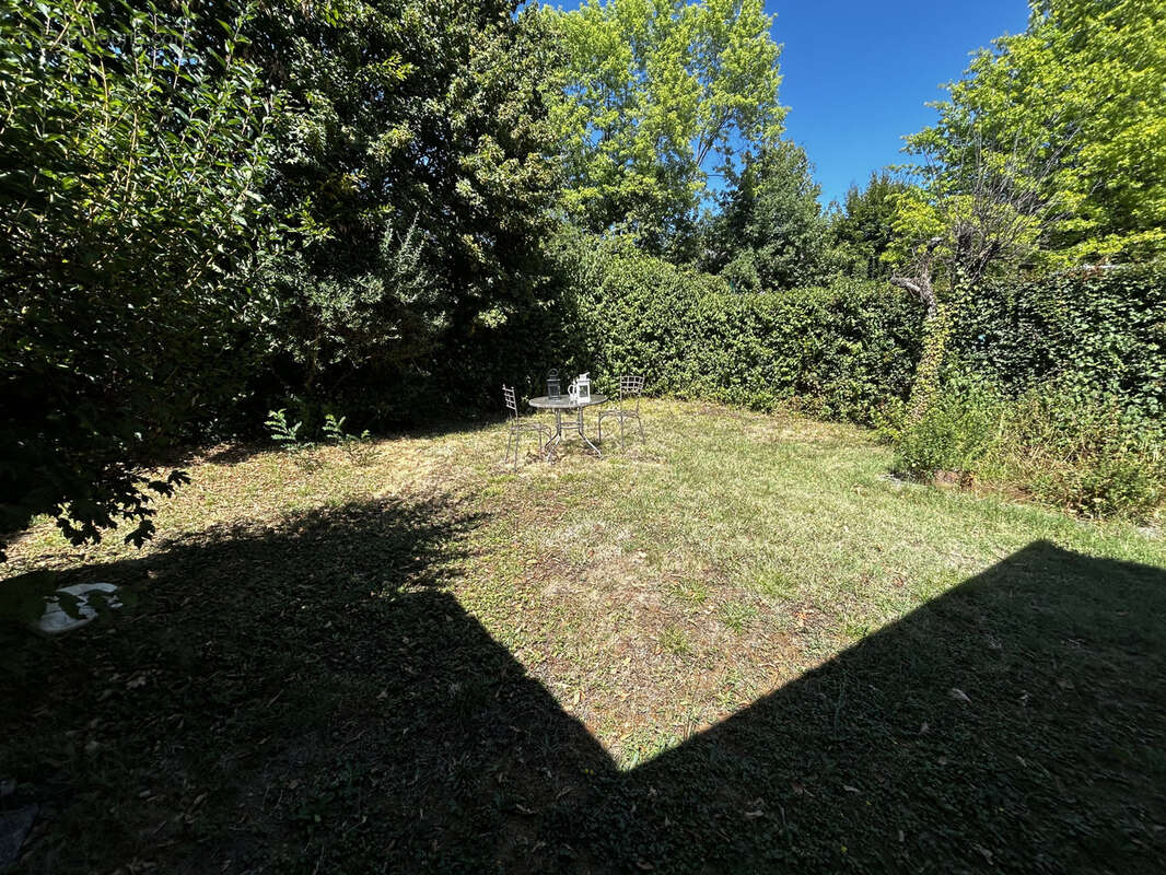 Maison mitoyenne Ville-la-Grand - photo 7