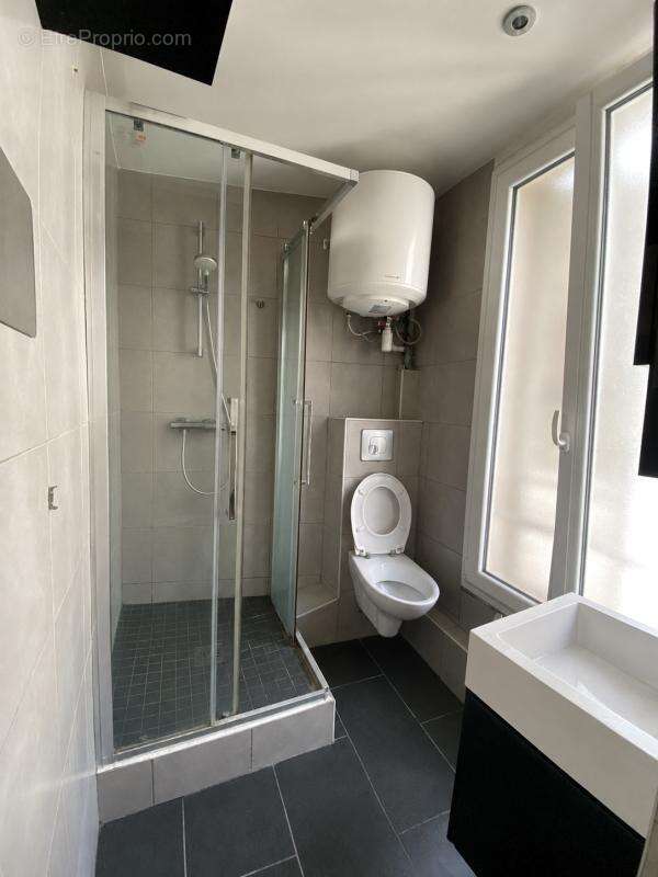 Studio de 22.89m² - chaville centre ville - photo 4