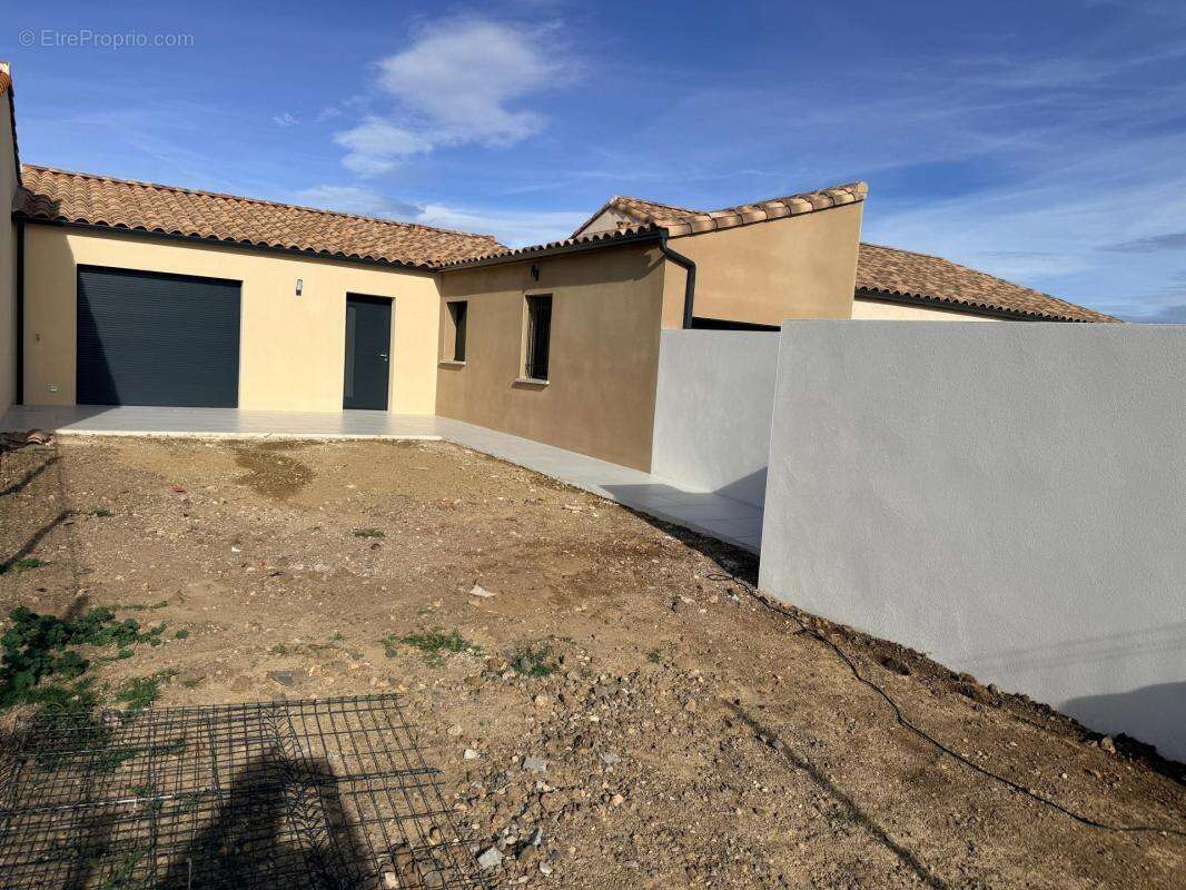 Maison à LEZIGNAN-CORBIERES