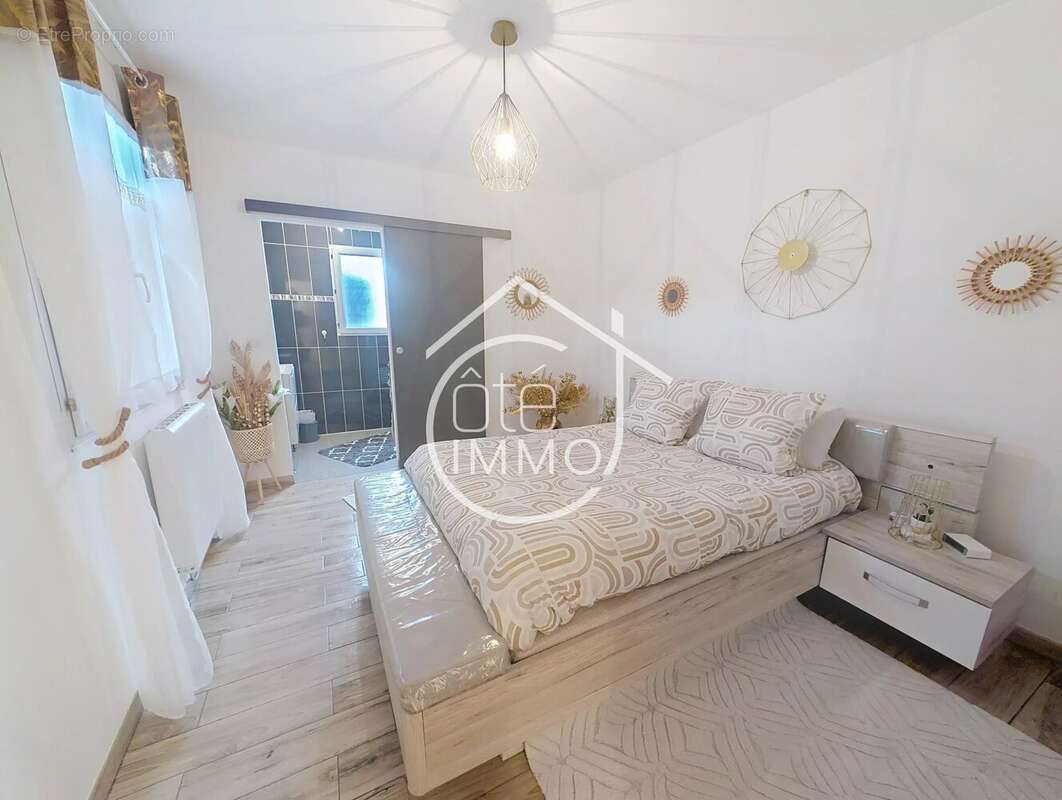 MOULEYDIER : Maison familiale 5 pièces de 145m² avec jardin clos - photo 6