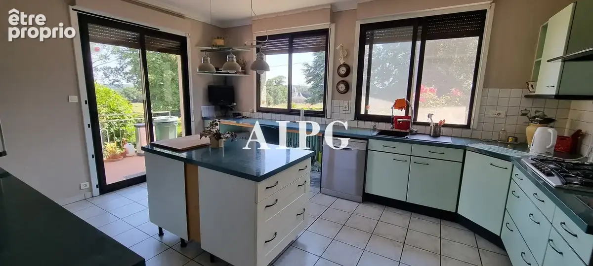 QUINTIN,  belle maison néo-bretonne 238 m² hab à vendre avec 7 chambres . - photo 4