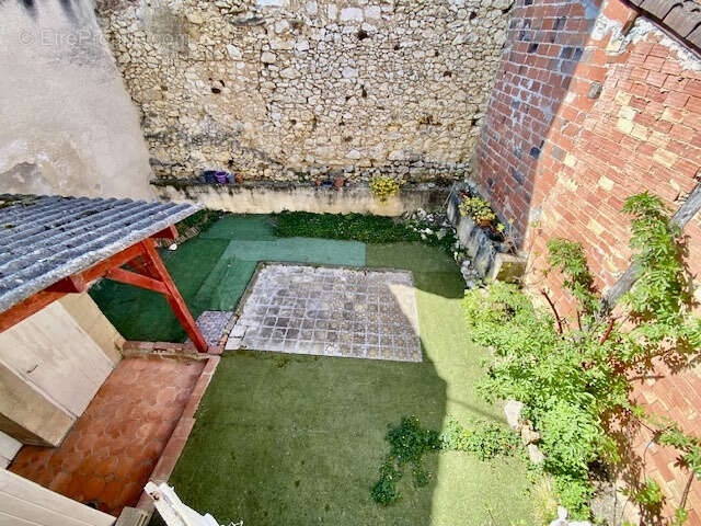 Maison à GONDRIN