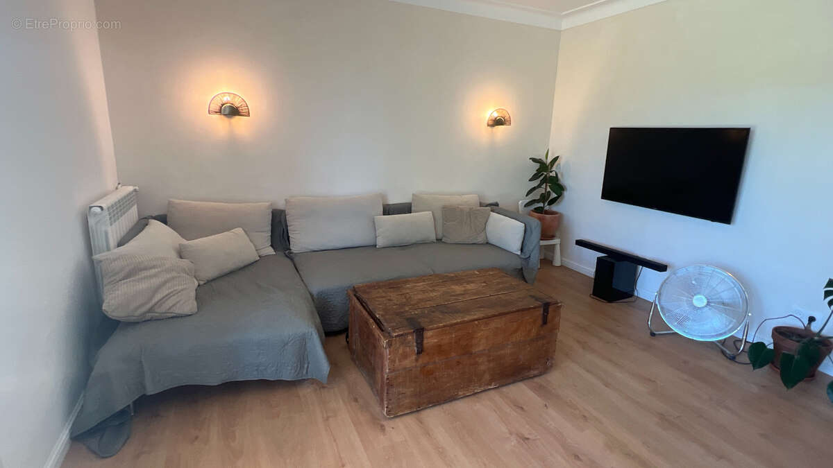 Maison à PERNES-LES-FONTAINES