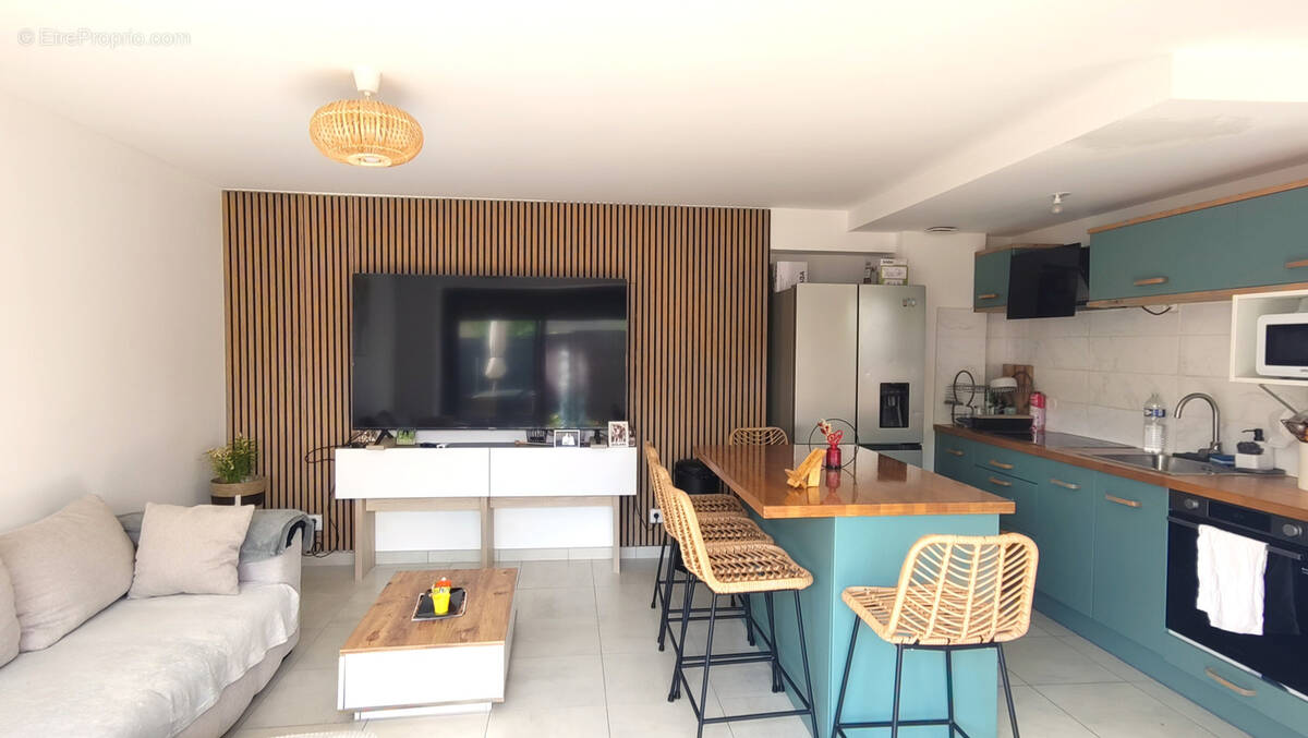 Appartement à AMBERIEUX