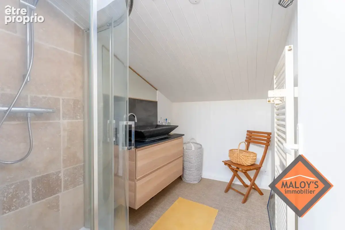 Maison de village de caractère   140 m2   3 chambres   Spa   Charnay - photo 12