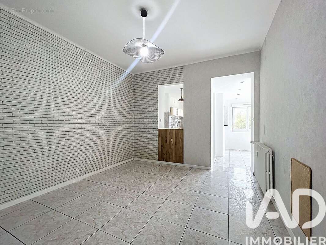 Photo 6 - Appartement à SAINT-JULIEN-LES-METZ