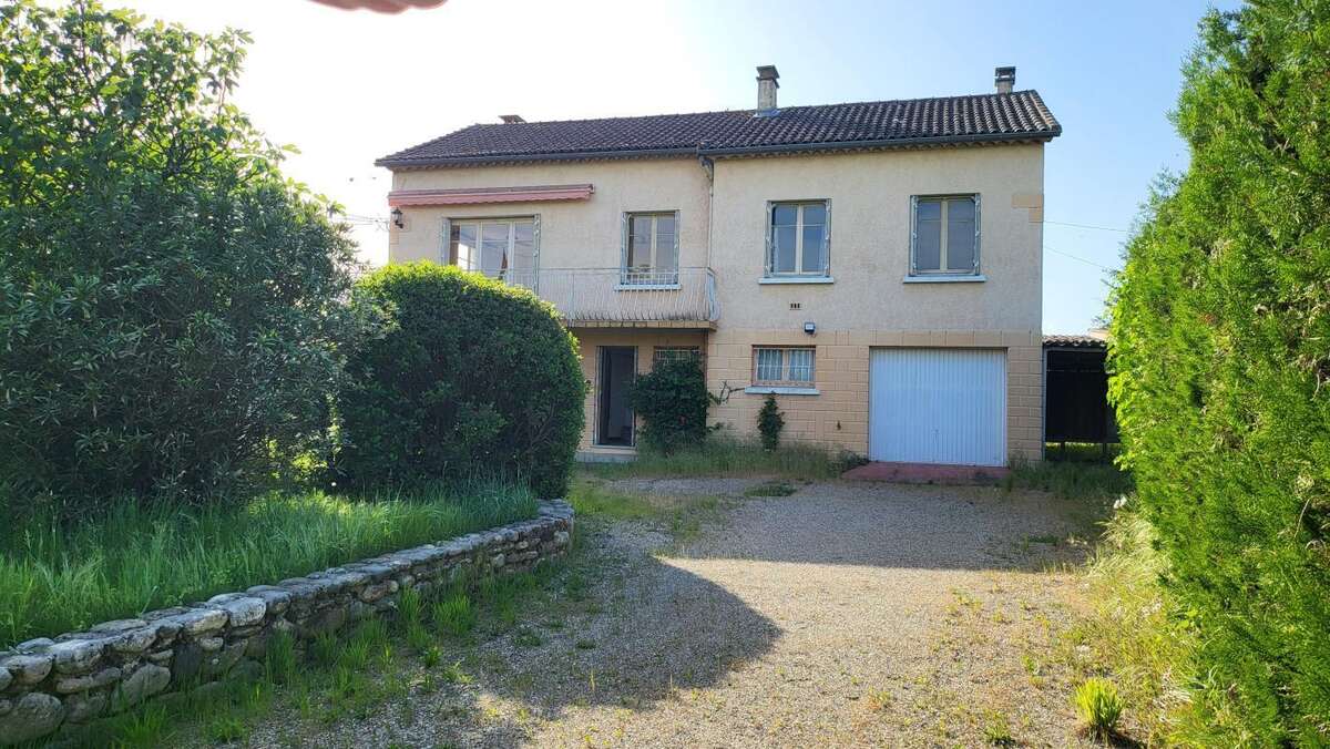 Maison à RUOMS
