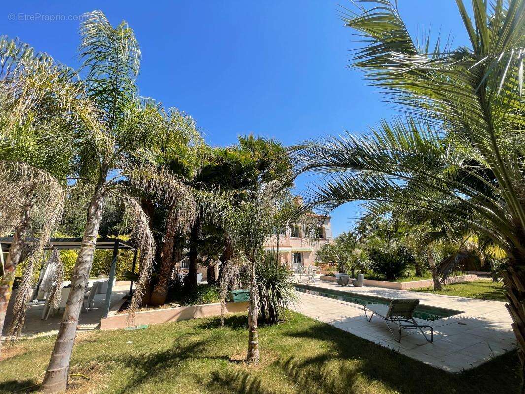 Maison à SANARY-SUR-MER
