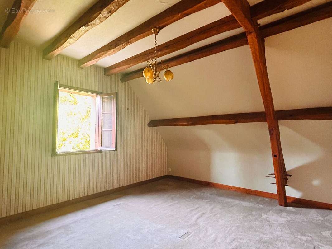 Grande maison lotoise 6 chambres avec pigeonnier, proche de Gourdon - photo 9